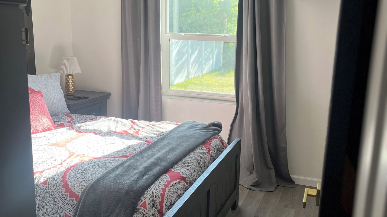 Photo of Bedroom in Daytona Beach