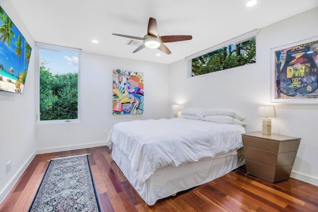 Photo of Bedroom in South River City