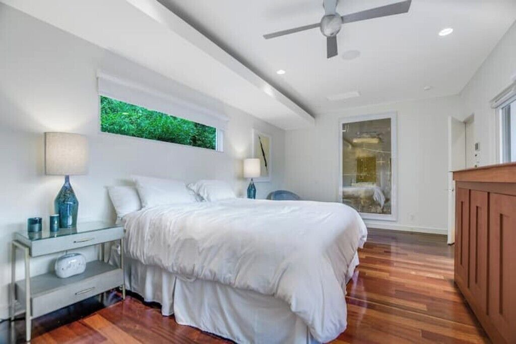 Photo of Bedroom in South River City