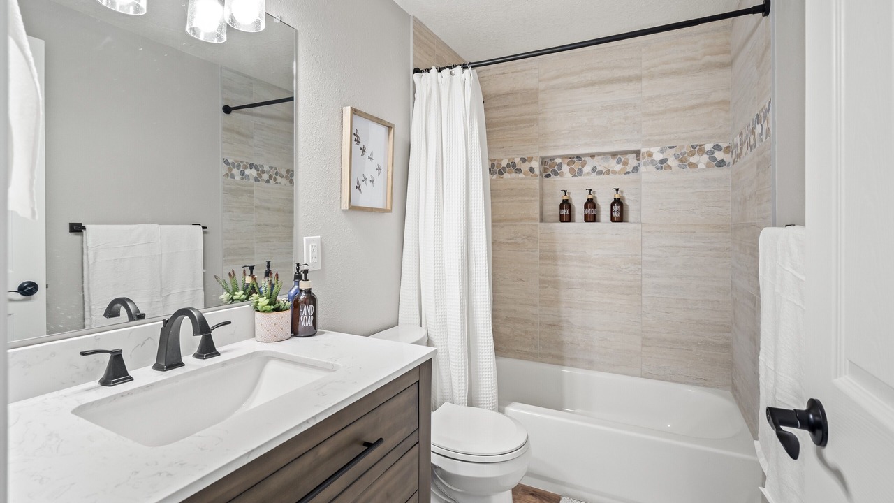 Photo of Bathroom in Bailey