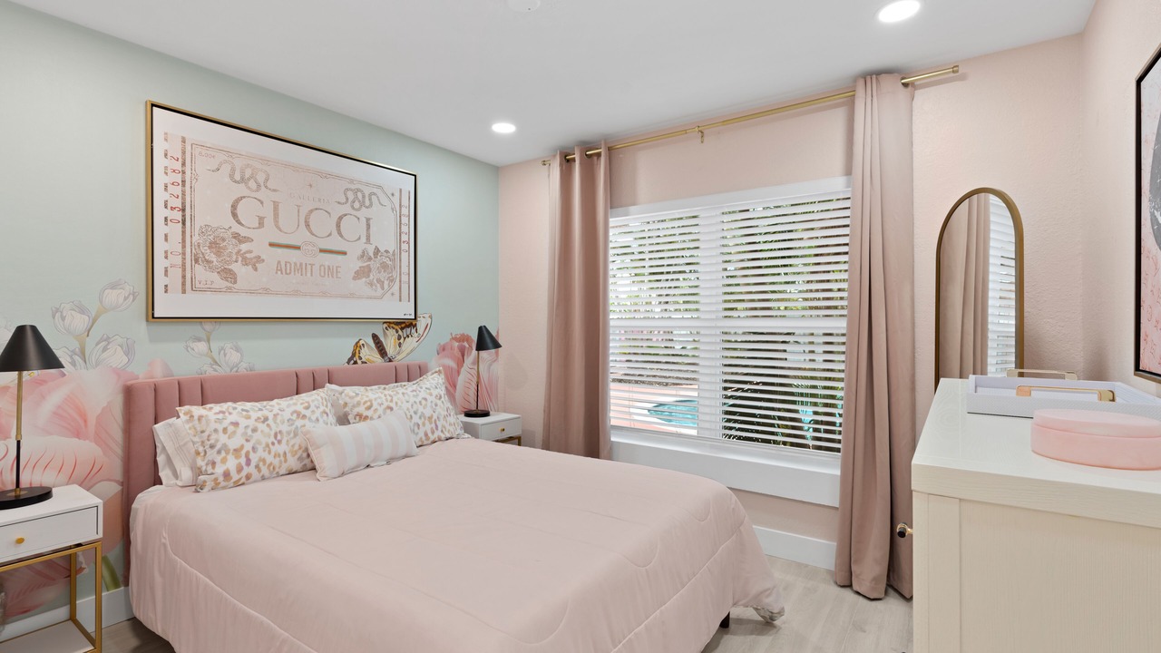 Photo of Bedroom in Coral Ridge