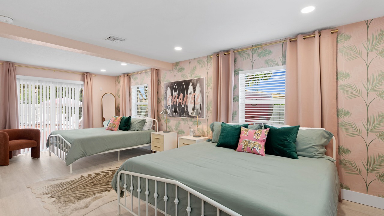 Photo of Bedroom in Coral Ridge