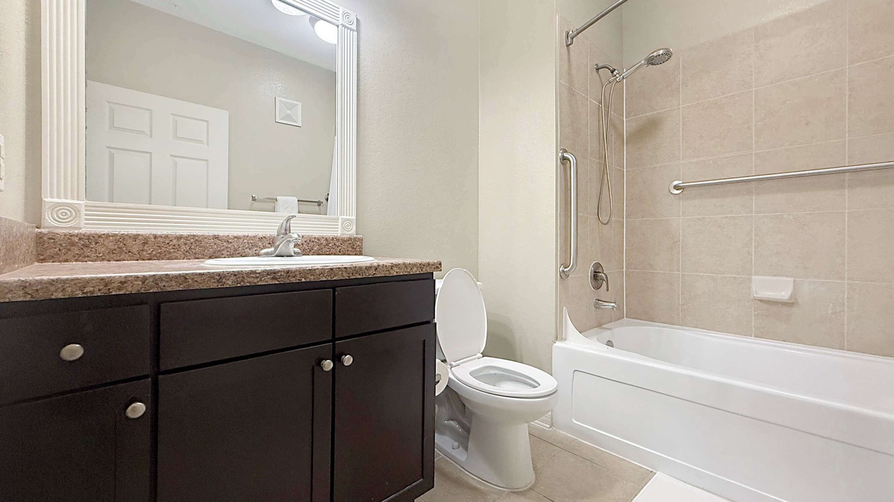Photo of Bathroom in Lutz