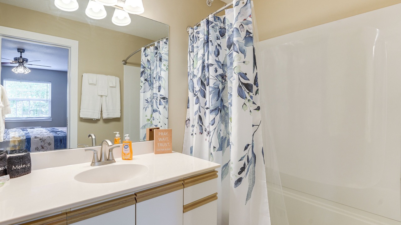 Photo of Bathroom in Branson