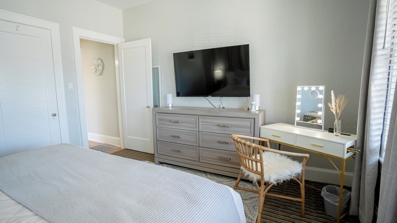 Photo of Bedroom in Galveston