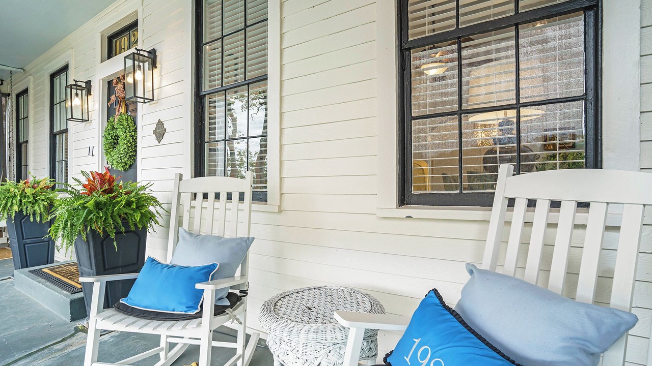 Photo of Patio Balcony in San Jacinto