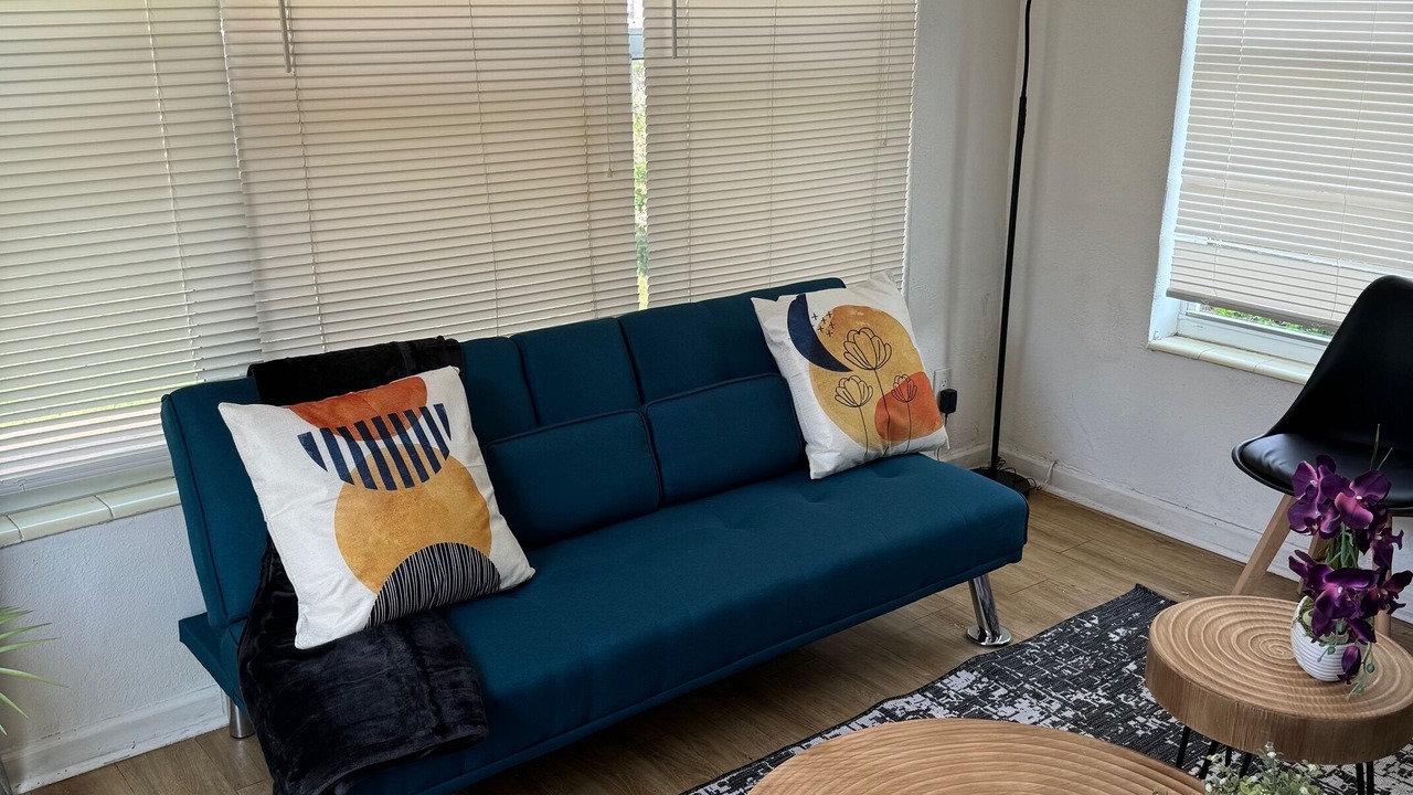 Photo of Livingroom in Northeast Miami