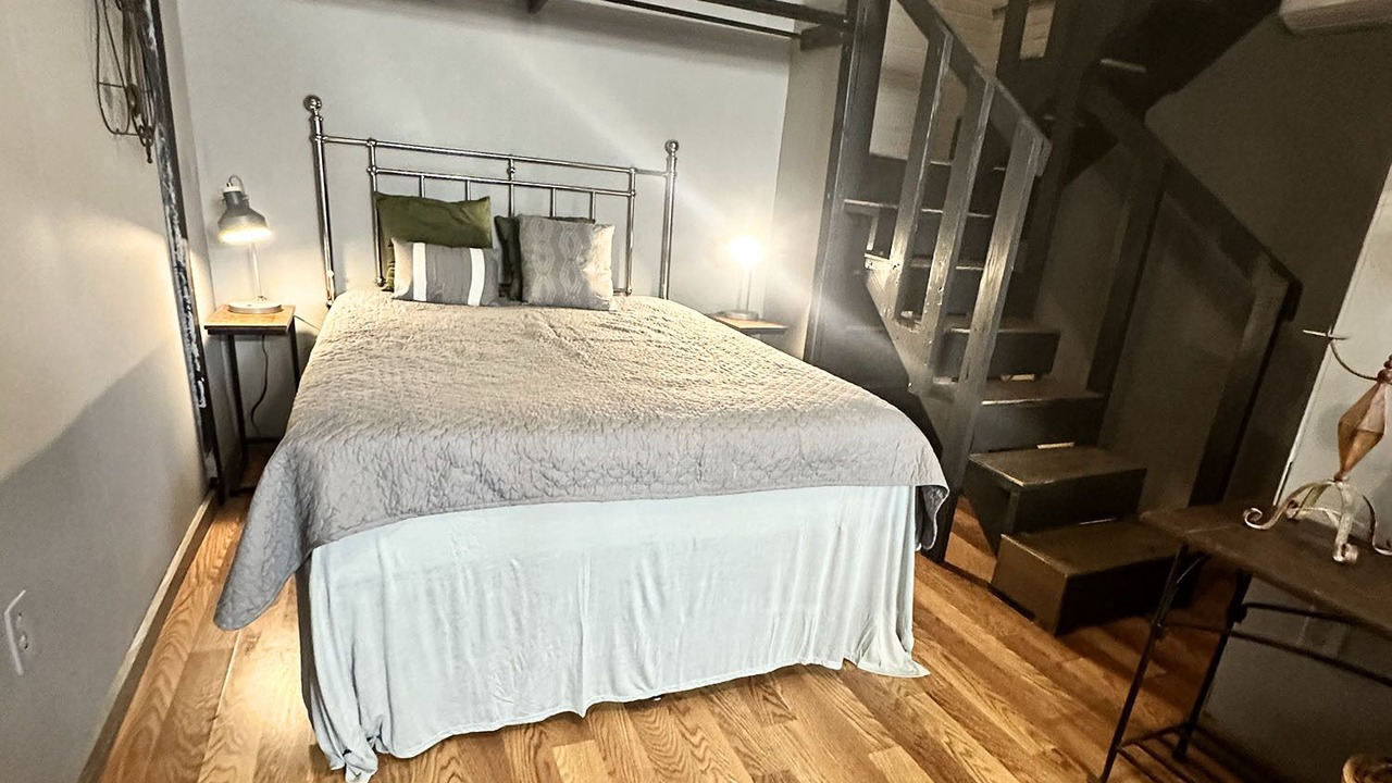 Photo of Bedroom in Galveston