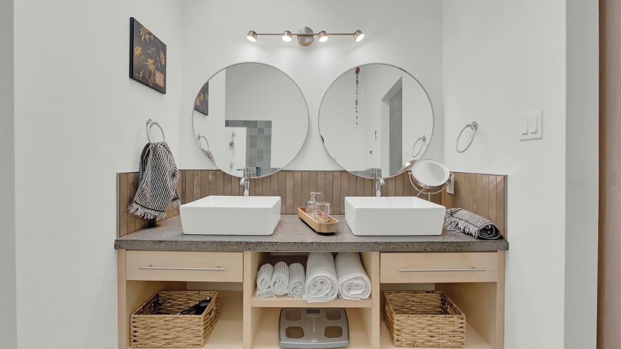 Photo of Bathroom in Mesilla Park