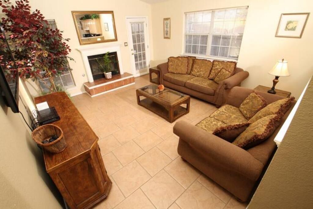 Photo of Livingroom in S.r. Marmon