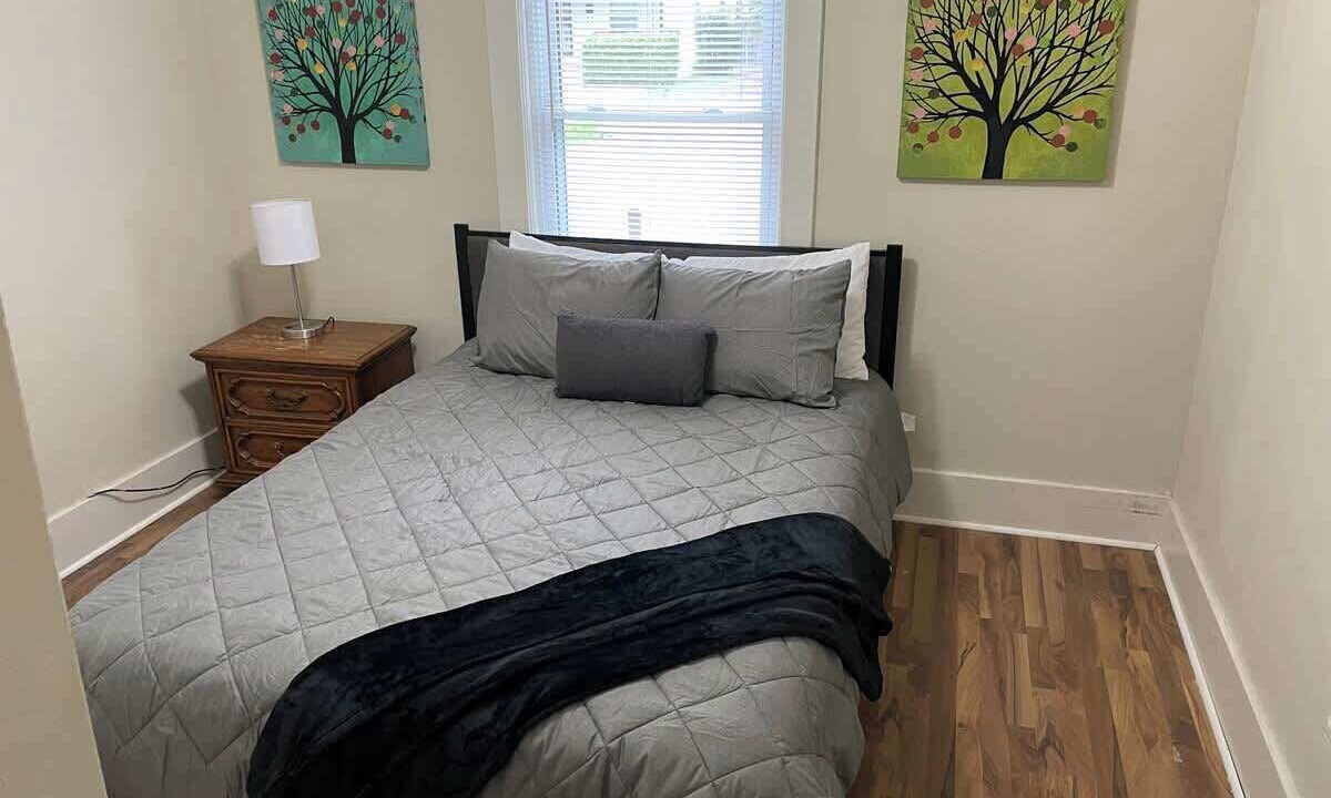 Photo of Bedroom in Hillcrest