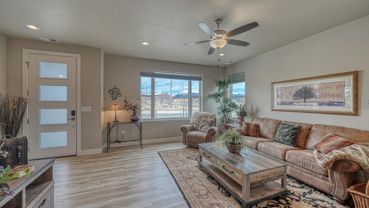 Photo of Livingroom in Salida