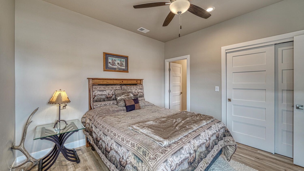 Photo of Bedroom in Salida