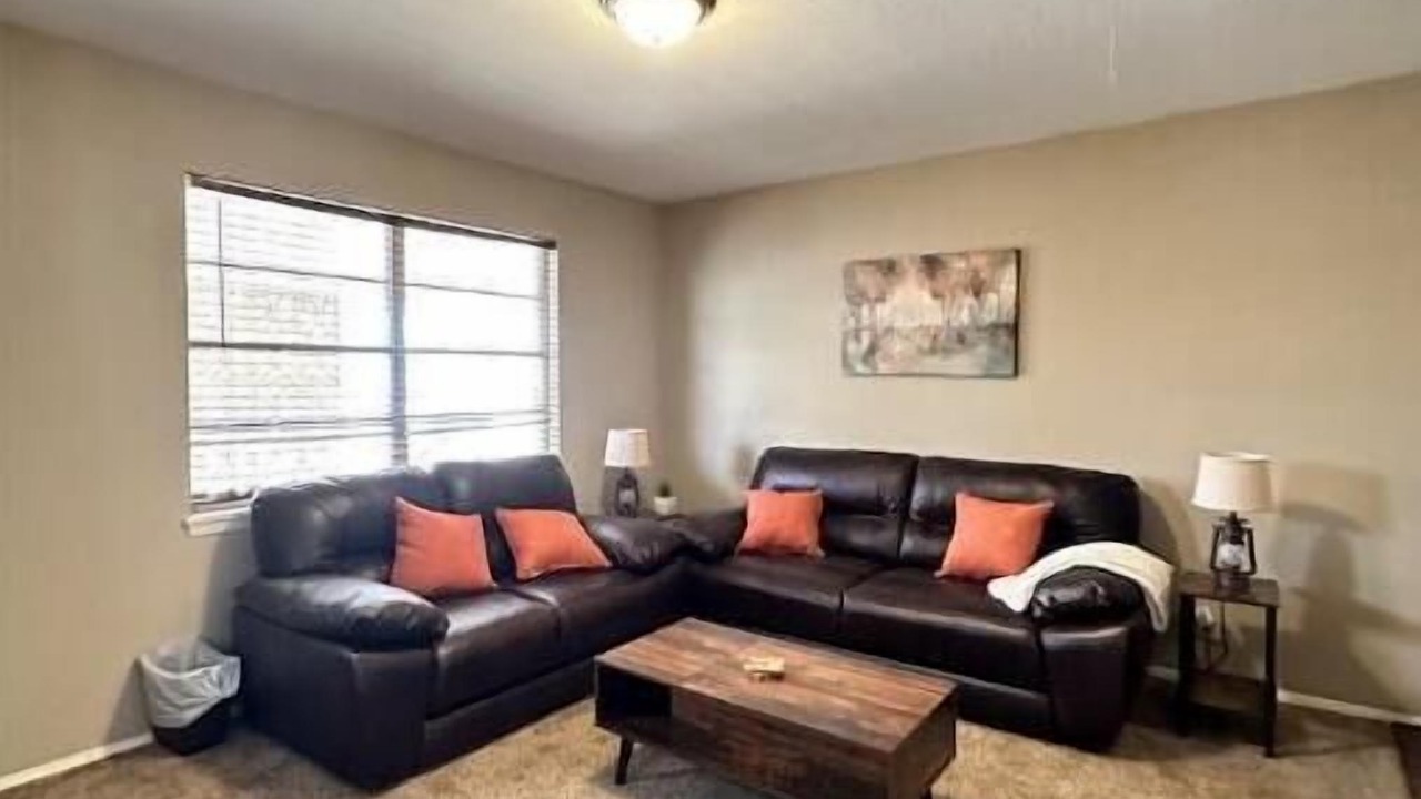 Photo of Livingroom in Jal