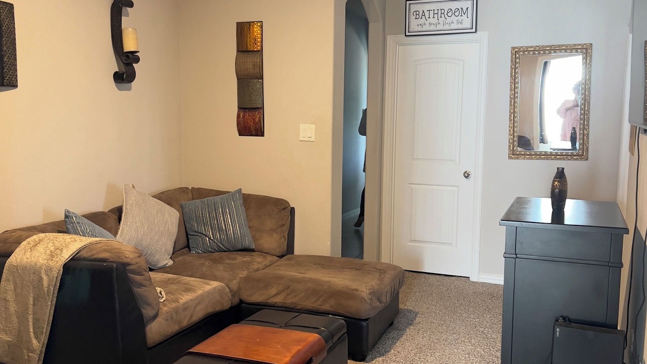 Photo of Livingroom in Princeton