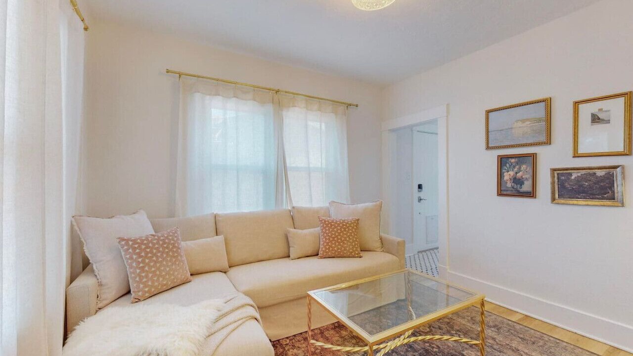 Photo of Livingroom in Albuquerque