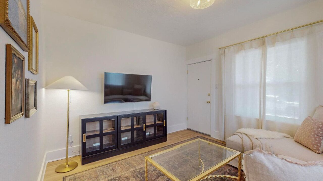 Photo of Livingroom in Albuquerque