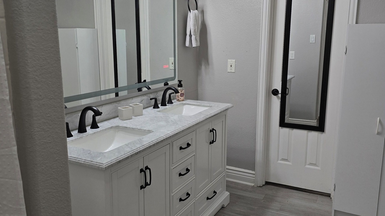 Photo of Bathroom in Combine