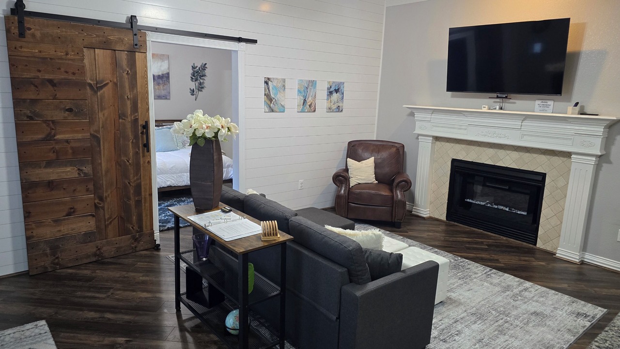 Photo of Livingroom in Combine