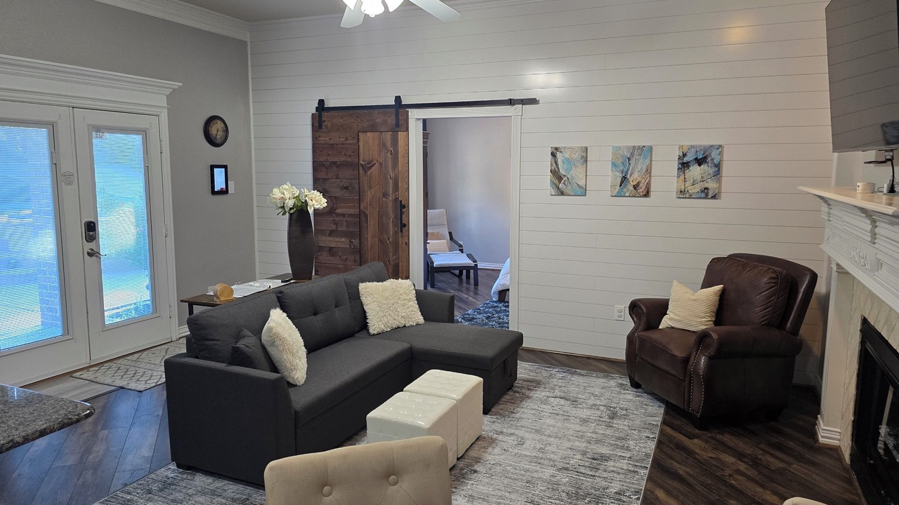 Photo of Livingroom in Combine