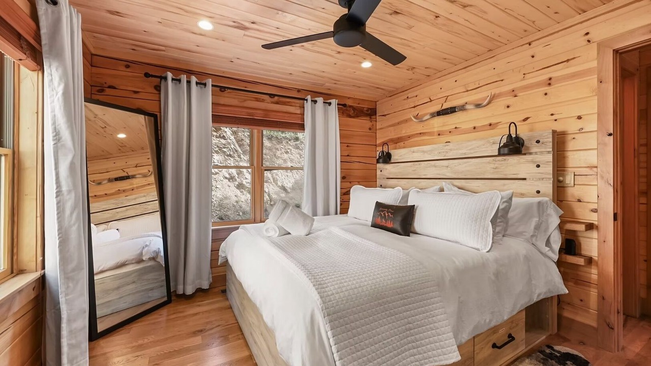 Photo of Bedroom in Bailey