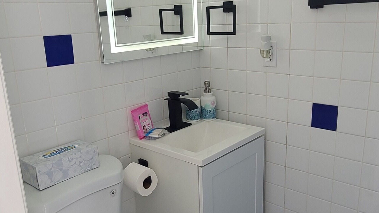 Photo of Bathroom in Boulevard Heights