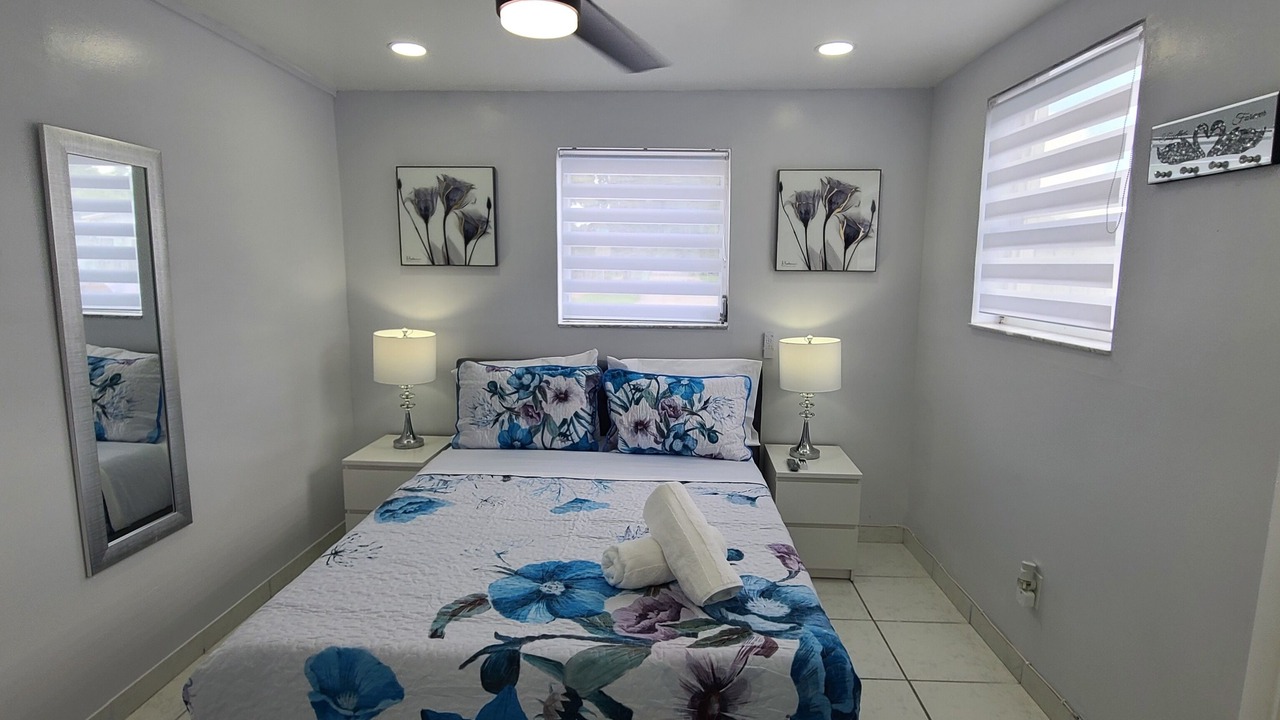 Photo of Bedroom in Boulevard Heights