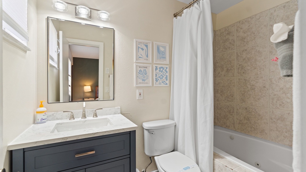 Photo of Bathroom in Coral Ridge Isles