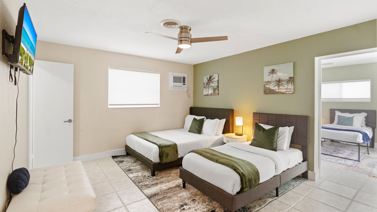 Photo of Bedroom in Coral Ridge Isles