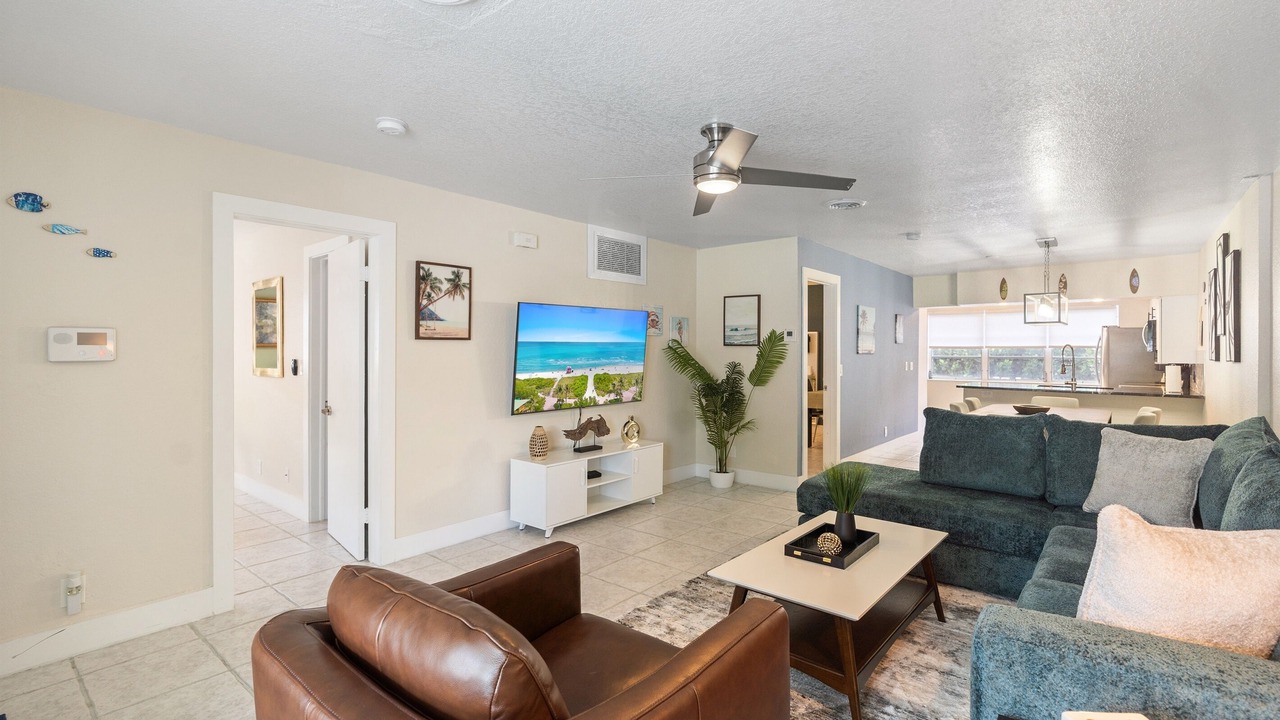 Photo of Livingroom in Coral Ridge Isles