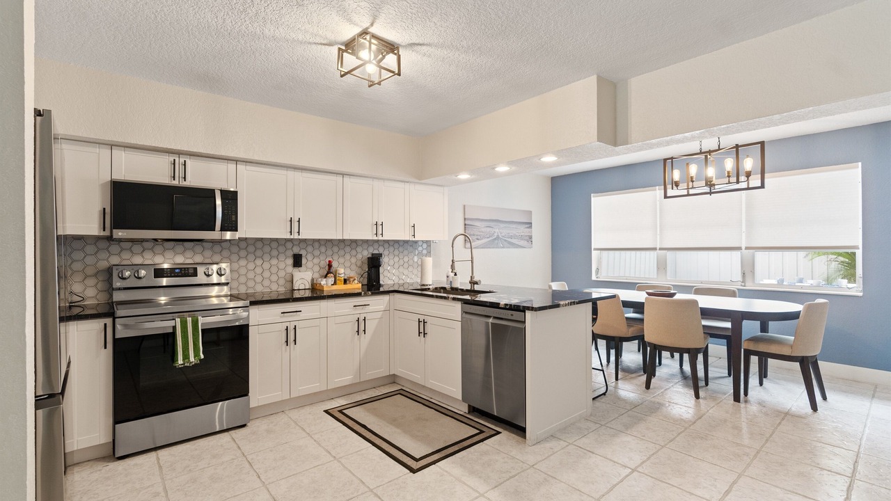 Photo of Kitchen in Coral Ridge Isles