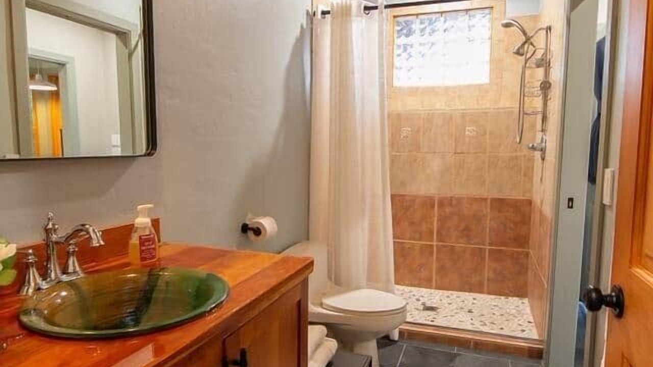 Photo of Bathroom in Buena Vista