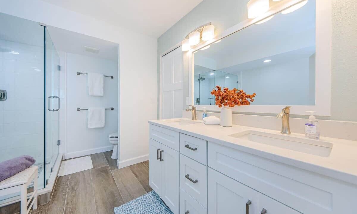 Photo of Bathroom in Belleair Beach