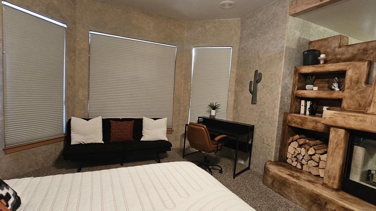 Photo of Bedroom in Truth or Consequences