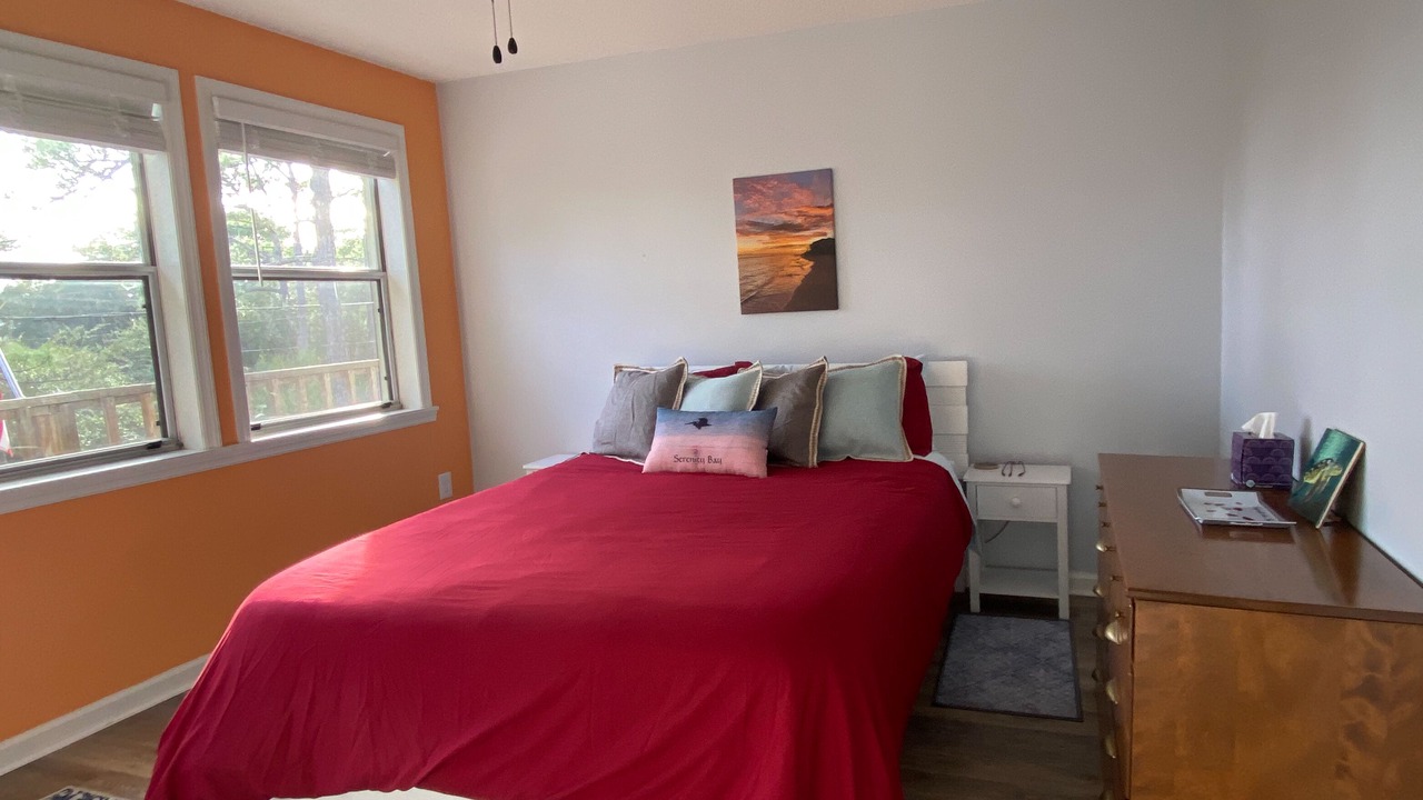 Photo of Bedroom in Alligator Point