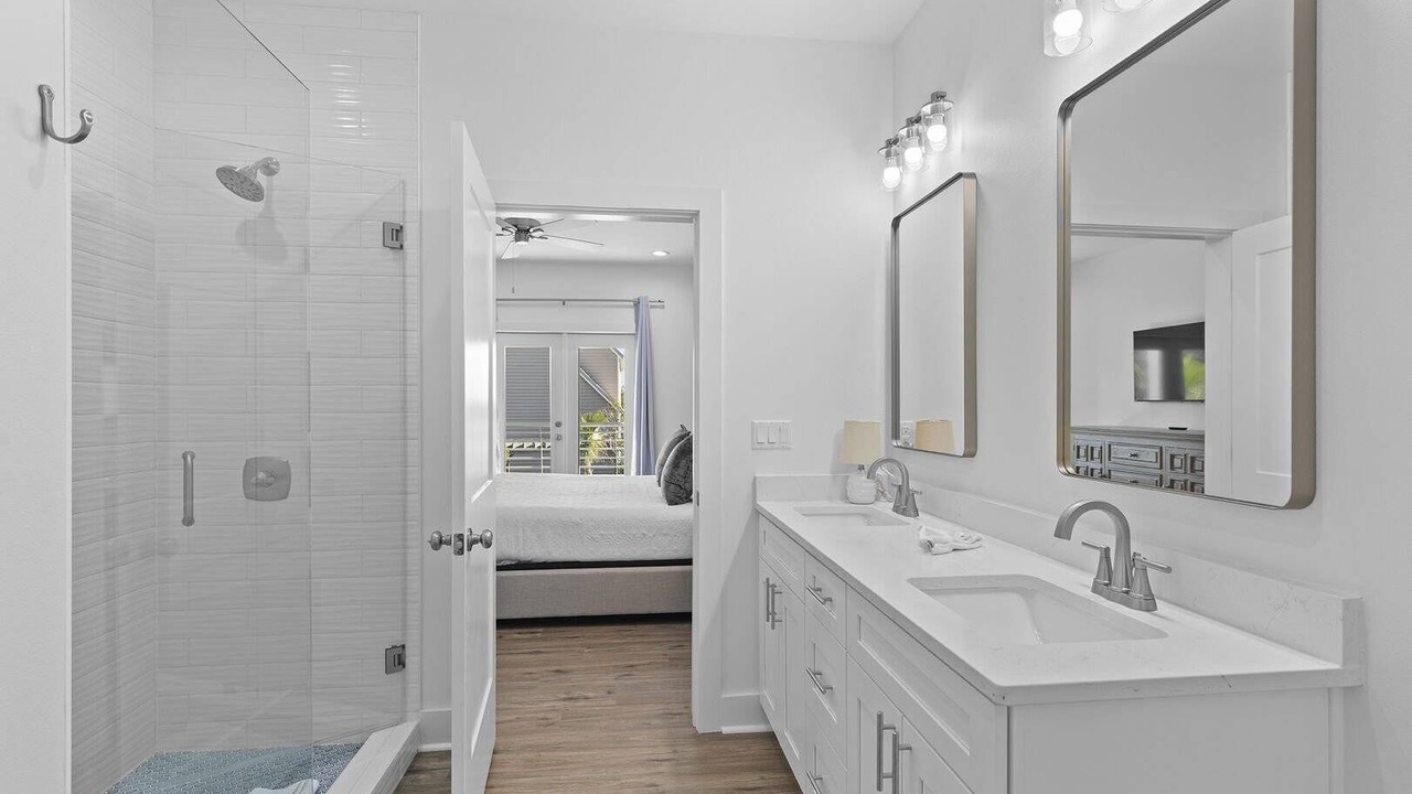 Photo of Bathroom in Crystal Beach