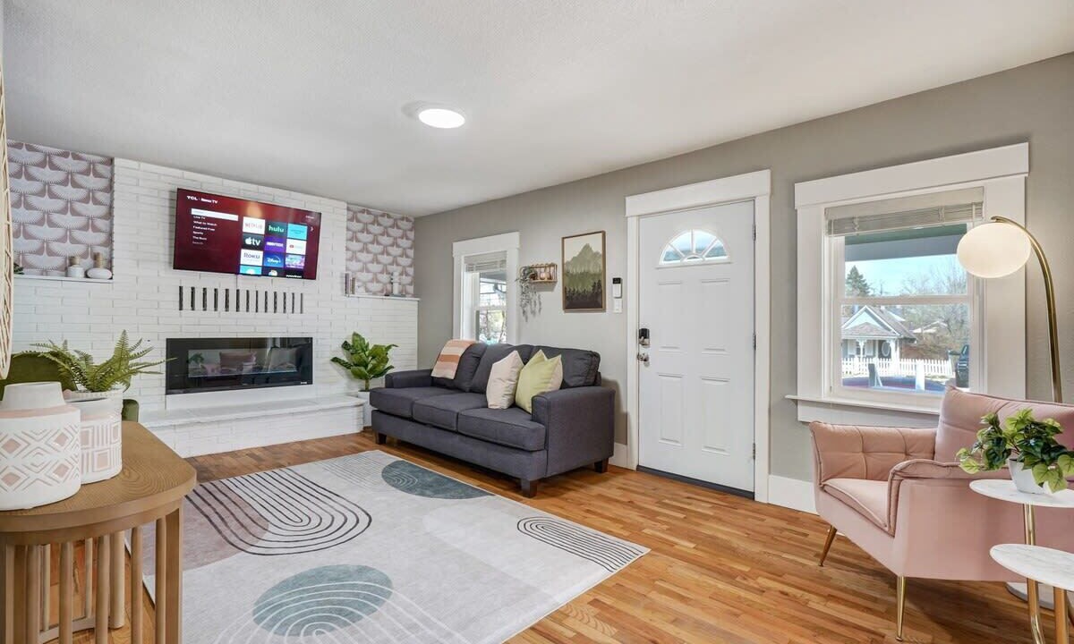 Photo of Bedroom in Central Colorado Springs