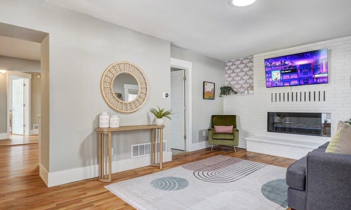 Photo of Bedroom in Central Colorado Springs