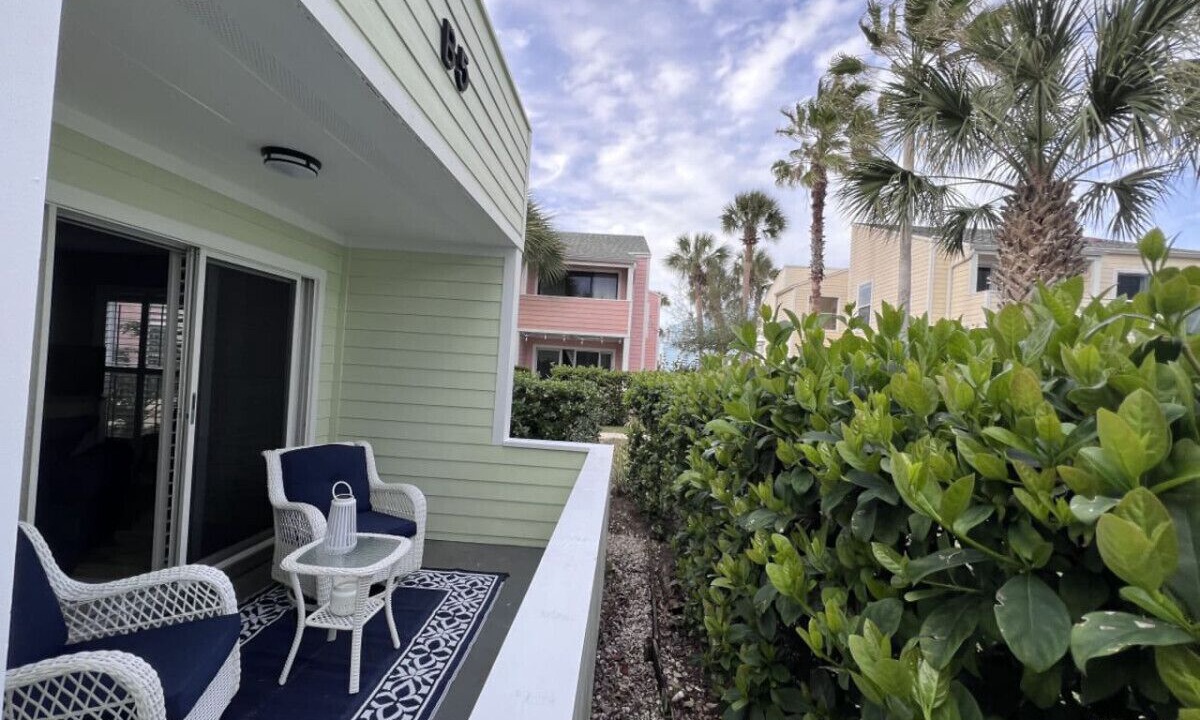 Photo of Patio Balcony in Butler Beach