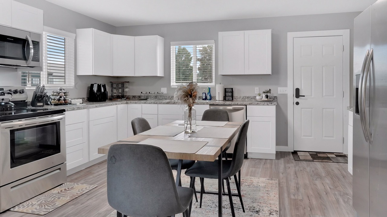 Photo of Kitchen in Aztec