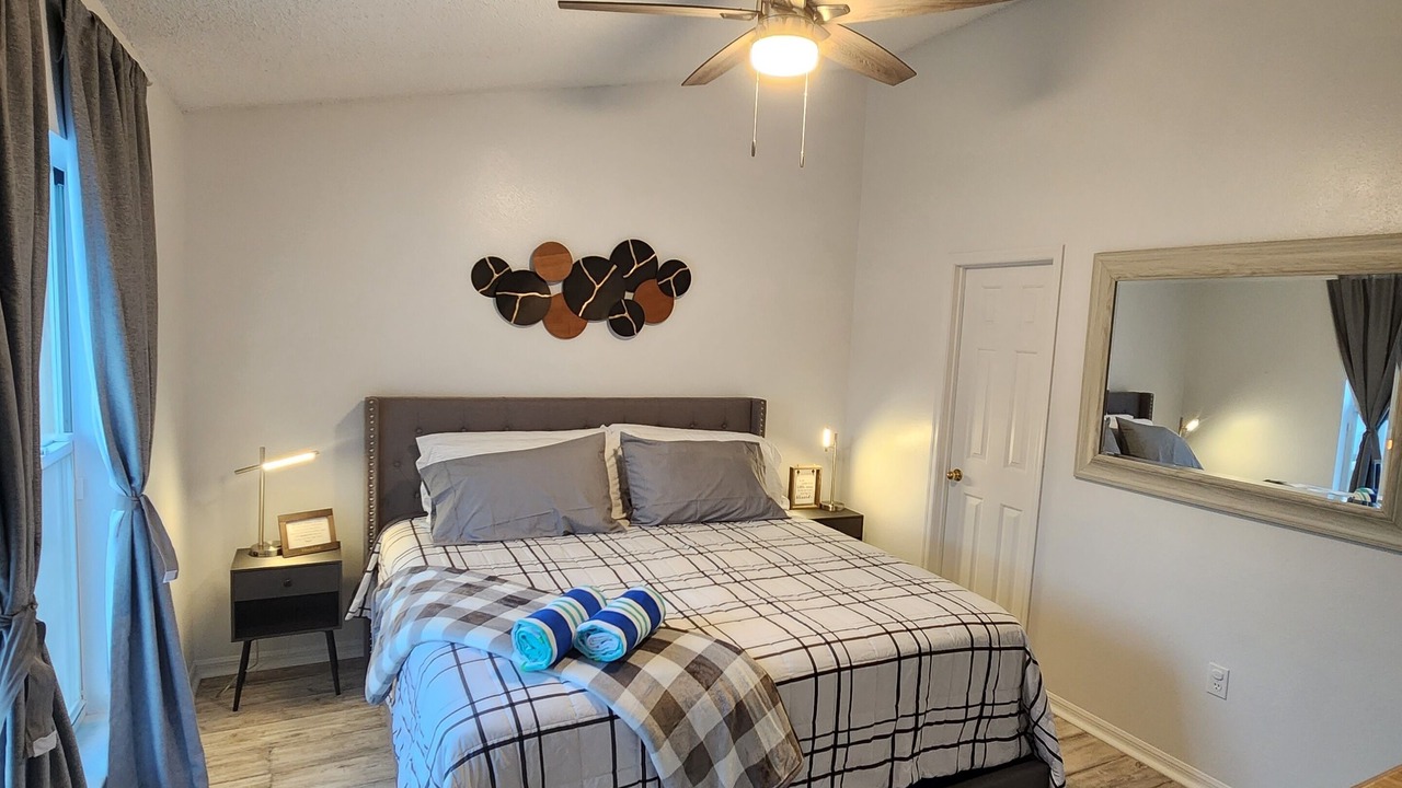 Photo of Bedroom in Eagle Pointe South