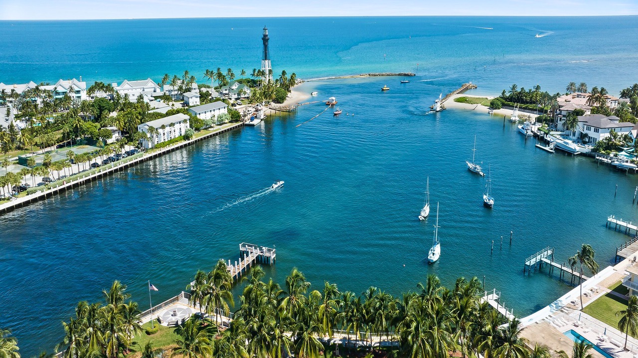 Photo of Others in Lighthouse Point
