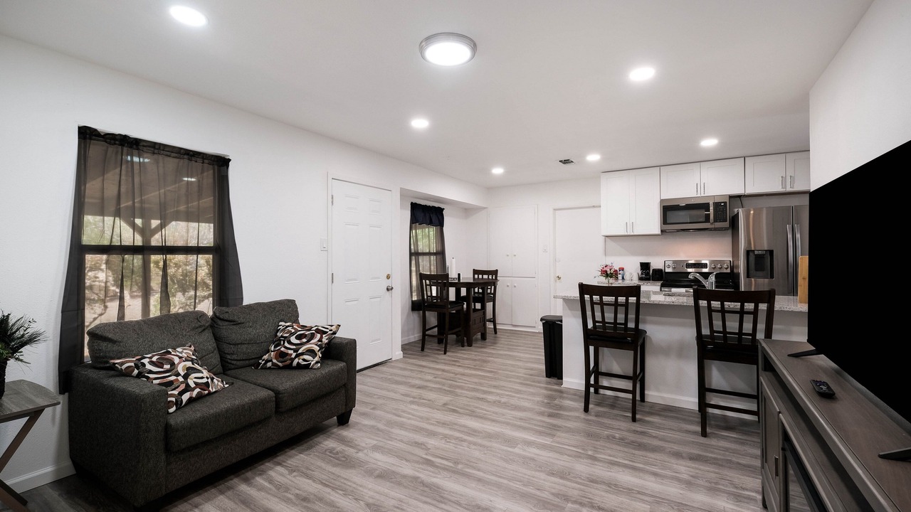 Photo of Livingroom in Southside