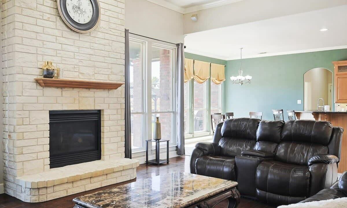 Photo of Livingroom in Fort Worth