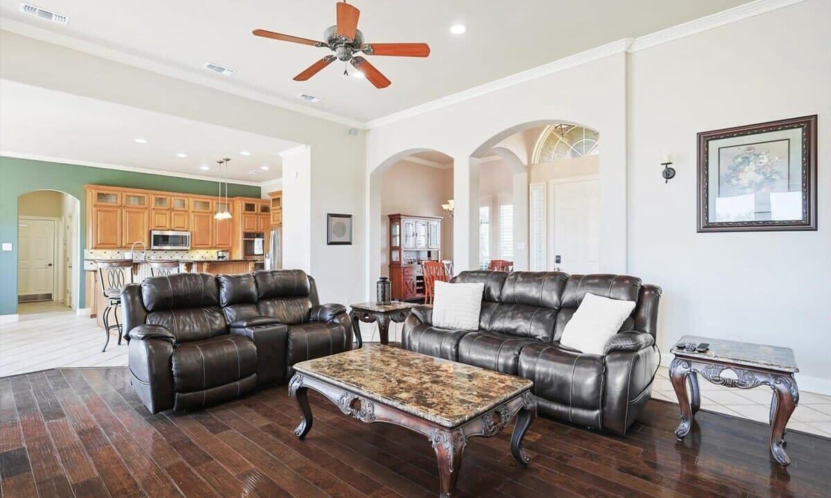 Photo of Livingroom in Fort Worth