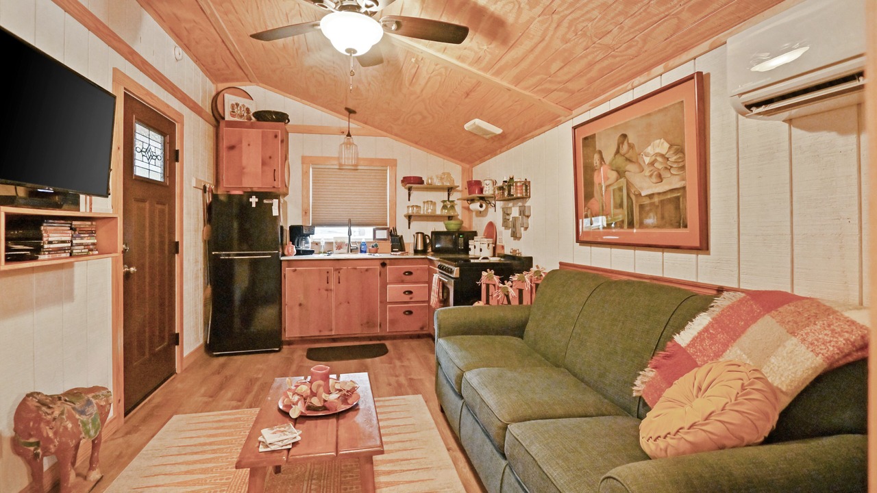 Photo of Livingroom in Fredericksburg