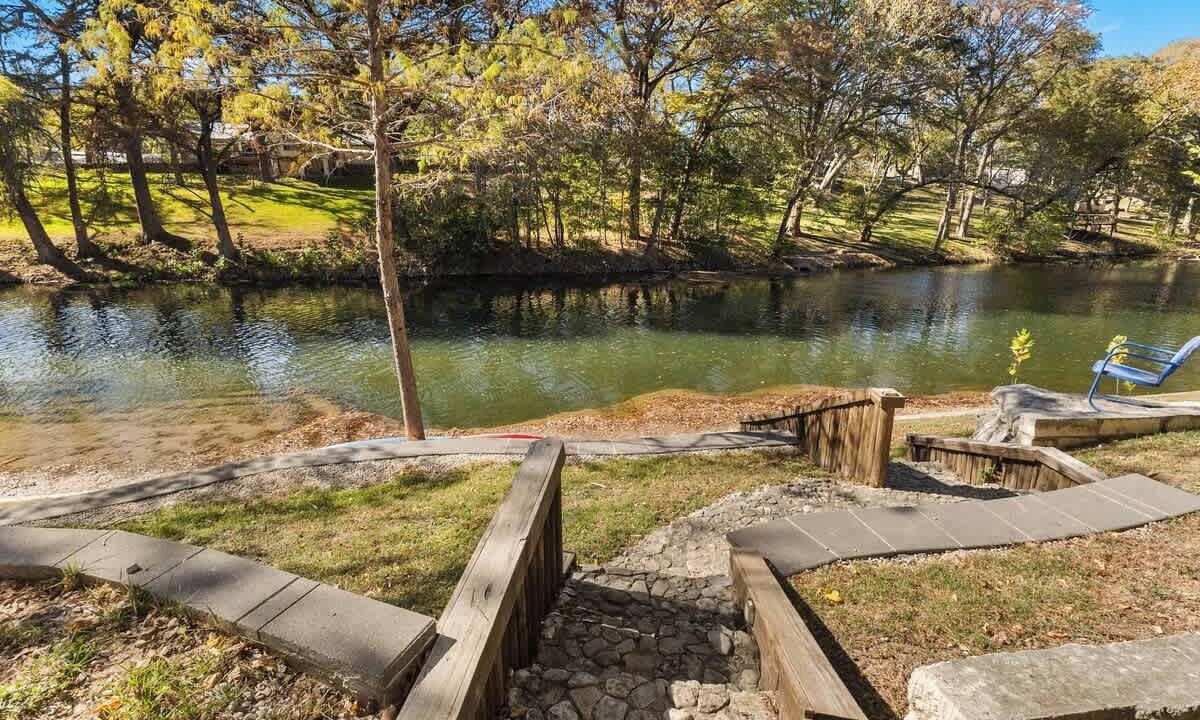 Photo of Others in New Braunfels