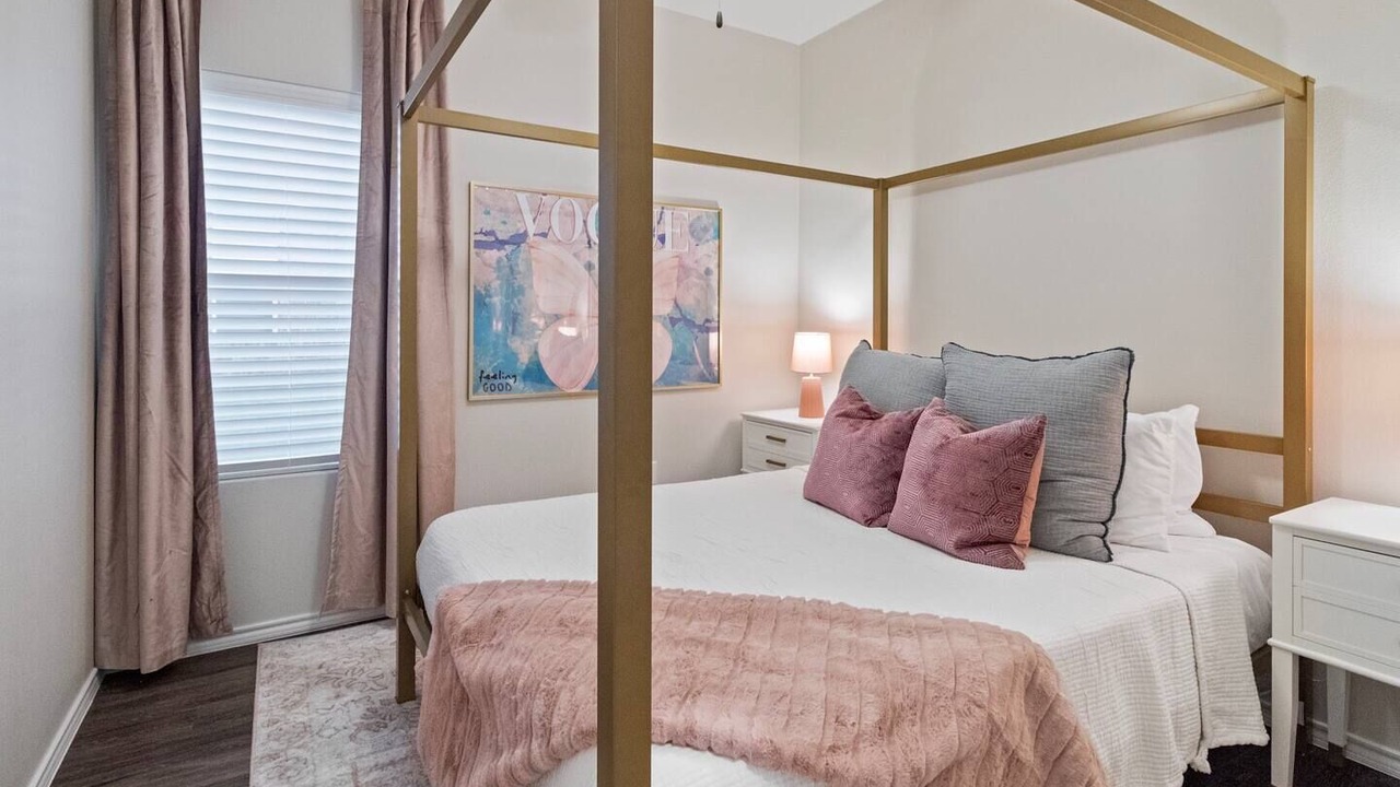 Photo of Bedroom in Longview