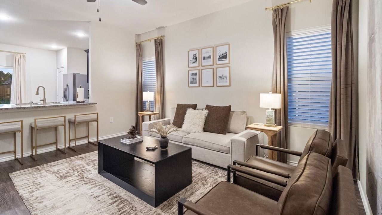 Photo of Livingroom in Longview