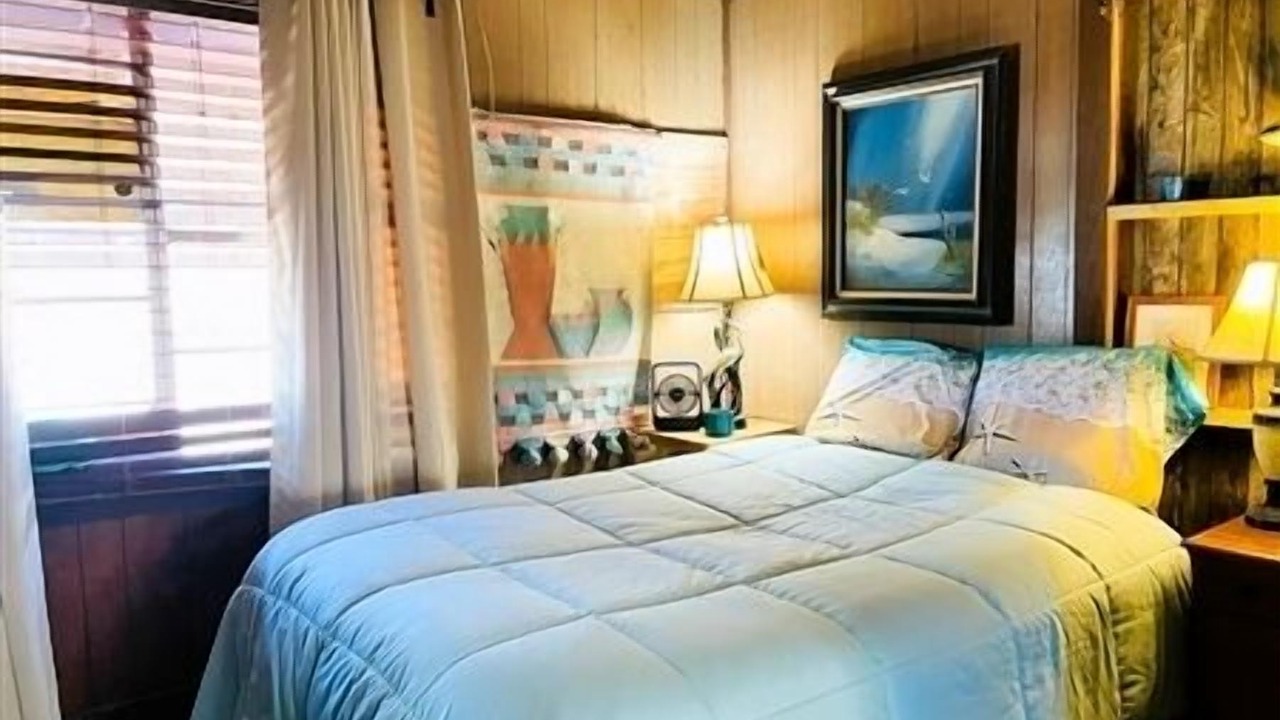 Photo of Bedroom in Port Mansfield